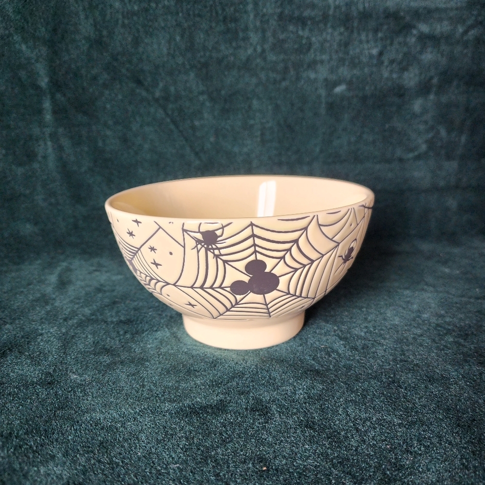 Disney Mickey Mouse Halloween Spiderweb Bowl